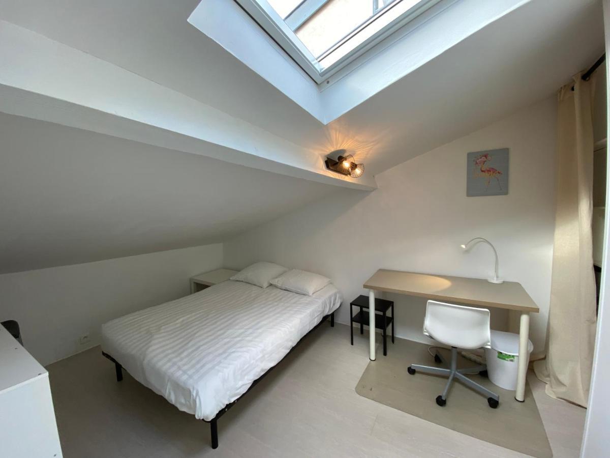 Les Cosy De - Mister Charles Sous Les Toits, Place Du Marche 4* Nancy